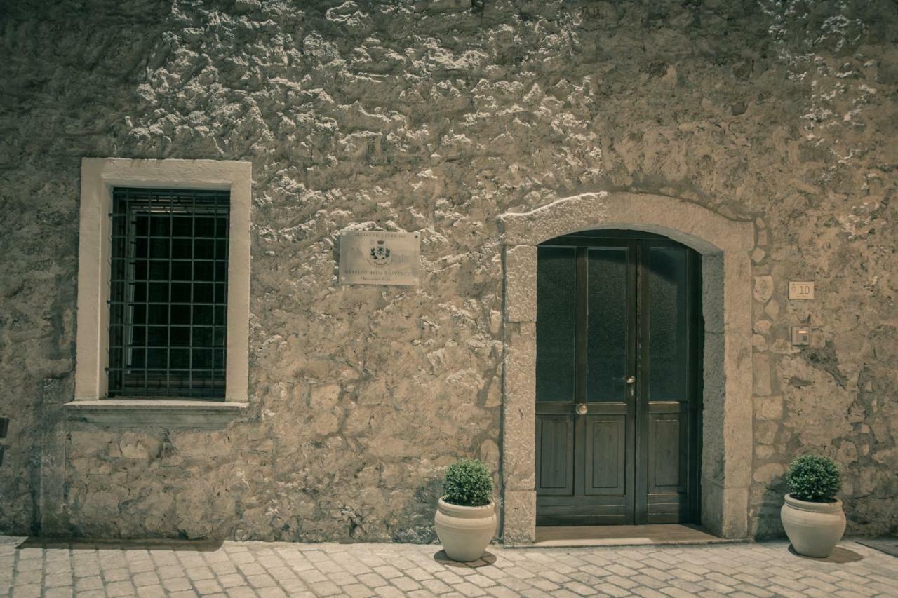 Ostello Della Gioventu Massimo Troisi Oliveto Citra エクステリア 写真